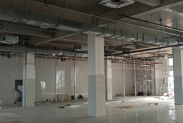 徐州經(jīng)貿(mào)高等職業(yè)學(xué)校食堂中央空調(diào)系統(tǒng)