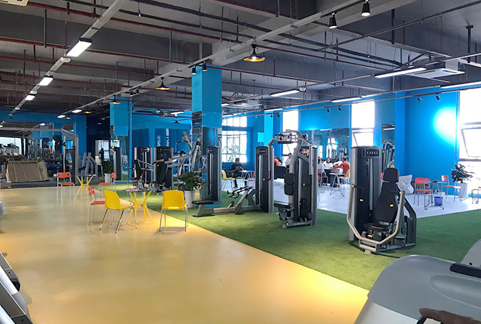 黑螞蟻健身房歐思丹中央熱水