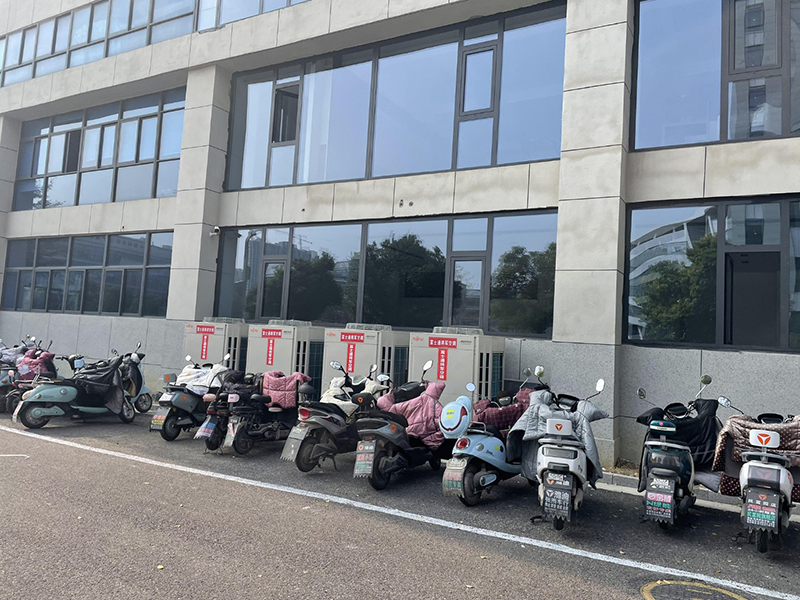 江蘇恒隆電梯1200㎡（富士通中央空調(diào)+菲斯曼中央凈水+新風+直飲機）